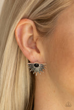 Load image into Gallery viewer, @Starry Light Black Earrings
