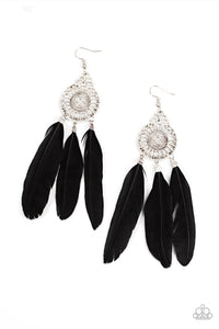 @Pretty in PLUMES - Black